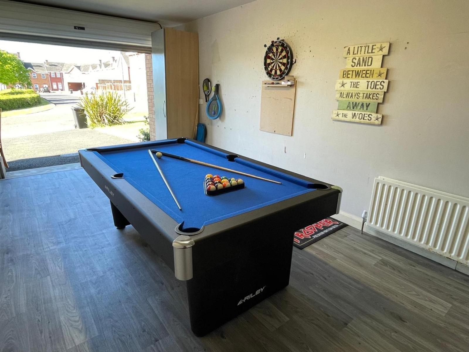 The Green, Portrush - Sleeps 12 - 5 bedrooms Buitenkant foto